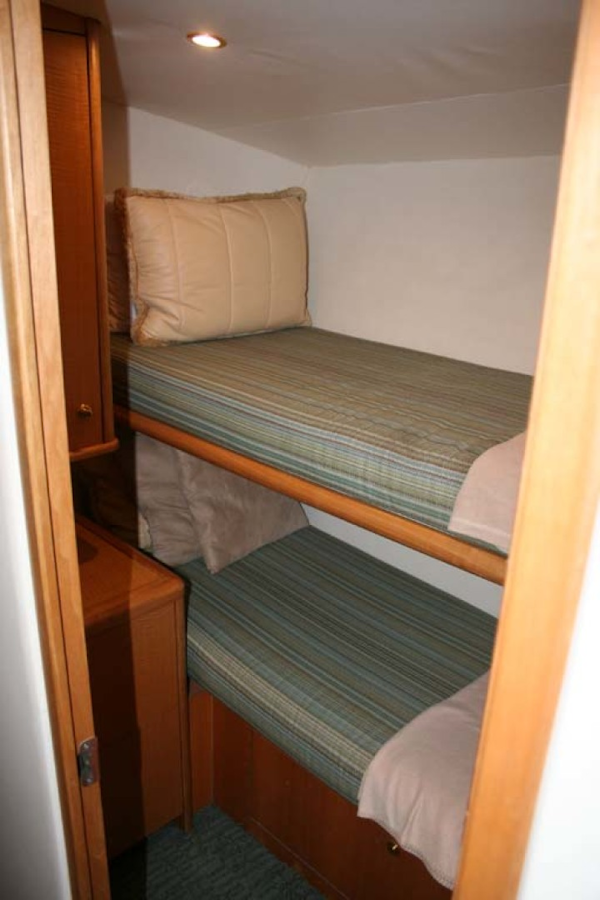 Titan-62 Custom Carolina Sportfish 2004-Trust Me Too Stuart-Florida-United States-Guest/Crew Stateroom-1118242