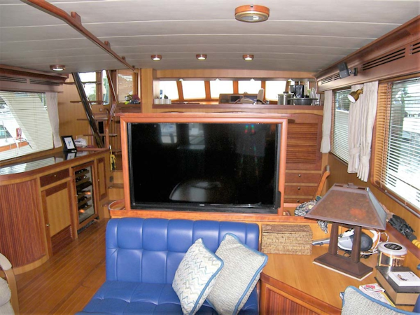 Marlow-70E Explorer 2004-Bluebonnet Sarasota-Florida-United States-Salon TV-1129297