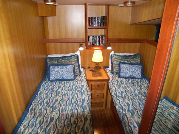 Marlow-70E Explorer 2004-Bluebonnet Sarasota-Florida-United States-Twin Guest Stateroom-1129310
