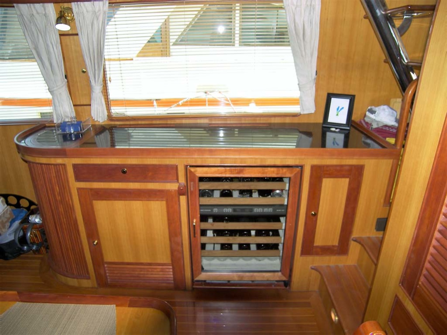 Marlow-70E Explorer 2004-Bluebonnet Sarasota-Florida-United States-Wine Coolr and Wetbar-1129302 | Thumbnail