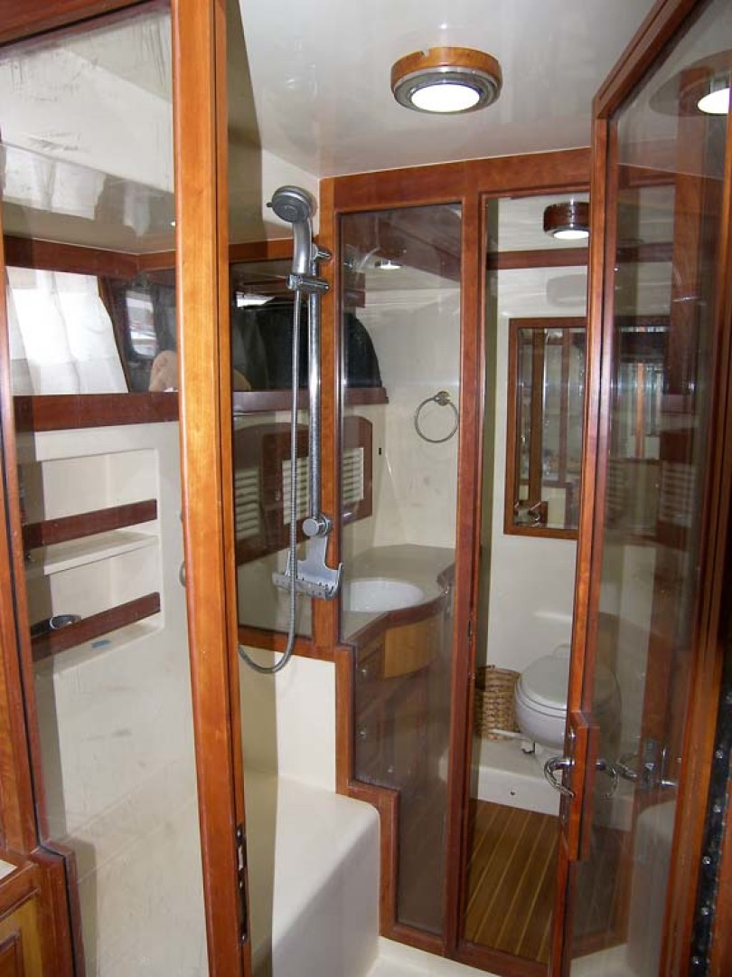 Marlow-70E Explorer 2004-Bluebonnet Sarasota-Florida-United States-Master Head Fwd-1129306 | Thumbnail
