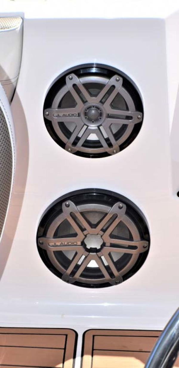 Nor-Tech-390 Sport 2018 -Boca Raton-Florida-United States-Port Speakers-1130615