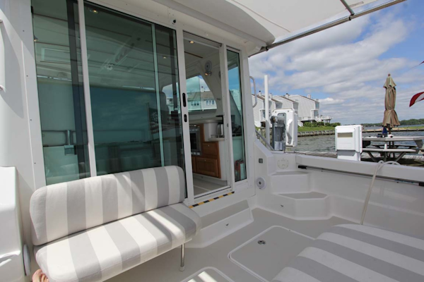 Back Cove-34 2015-Blue Chip Arnold-Maryland-United States-Forward View In Cockpit-1152204