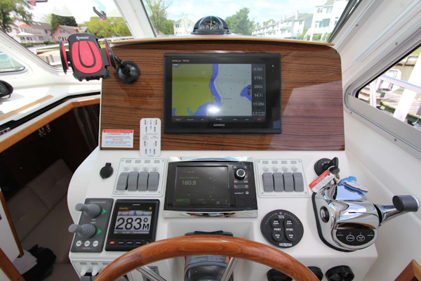 Back Cove-34 2015-Blue Chip Arnold-Maryland-United States-Helm-1152186