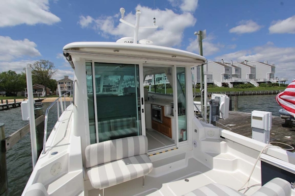 Back Cove-34 2015-Blue Chip Arnold-Maryland-United States-Cockpit Sunshade Retracted-1152209