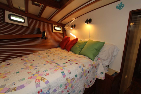 CHB-Krogen 42 1982-Magic Dragon Edgewater-Maryland-United States-Master Berth-1183376