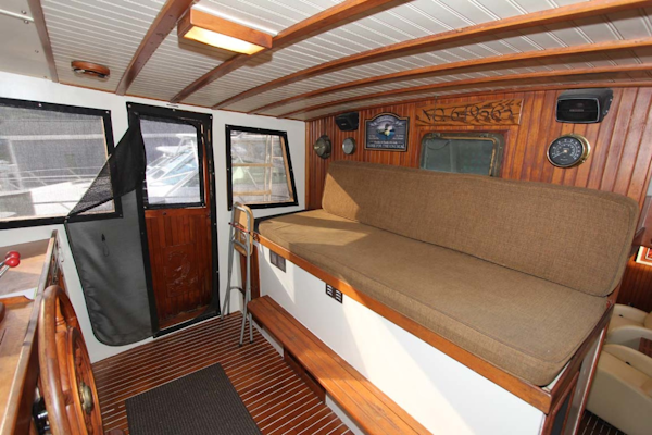 CHB-Krogen 42 1982-Magic Dragon Edgewater-Maryland-United States-Pilothouse Watch Berth To Stbd-1183348