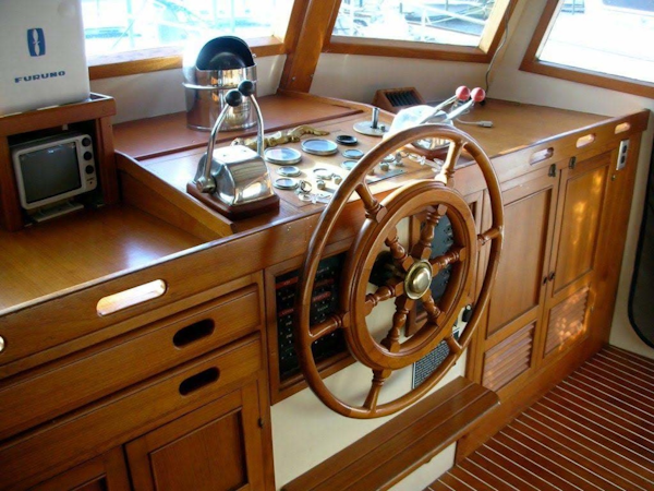 CHB-Krogen 42 1982-Magic Dragon Edgewater-Maryland-United States-Pilothouse Helm-1154096