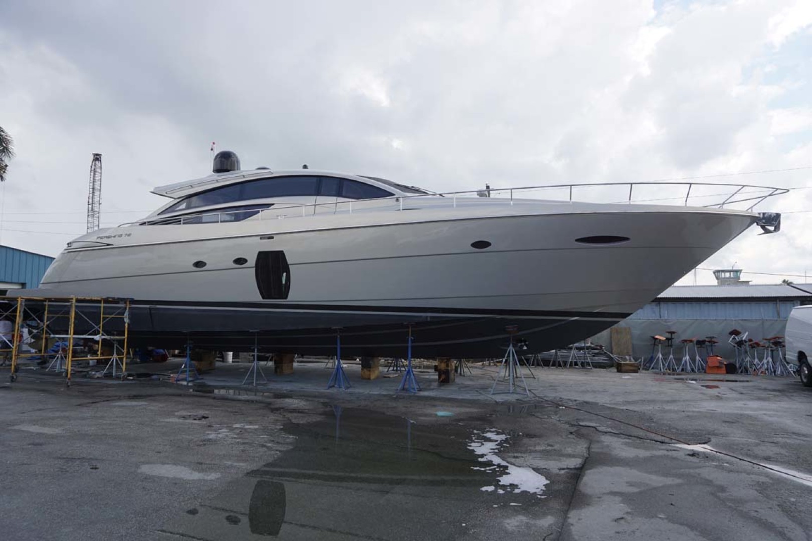Pershing-P-72 2008-Intrepido Aventura-Florida-United States-On the Hard Bottom-1163080 | Thumbnail