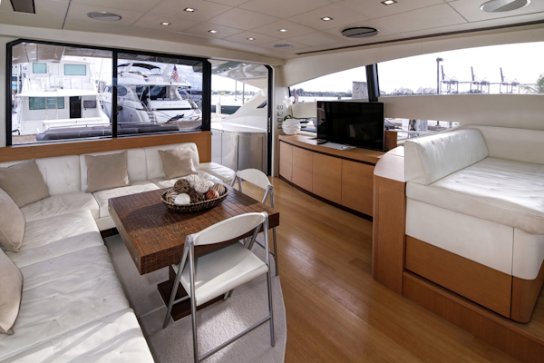 Pershing-P-72 2008-Intrepido Aventura-Florida-United States-Salon Looking Aft-1163050