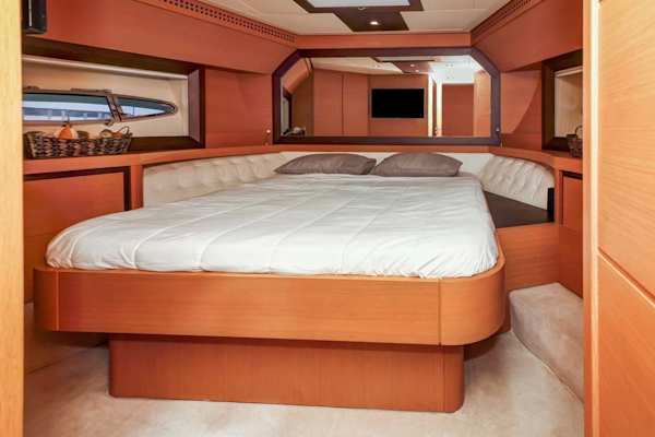 Pershing-P-72 2008-Intrepido Aventura-Florida-United States-VIP Stateroom-1163061