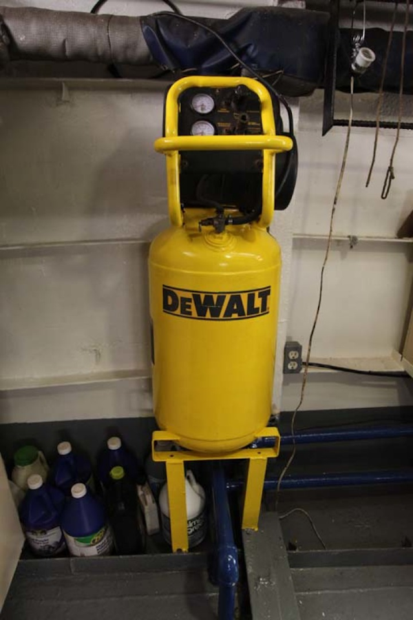 Custom-Blount Marine Research Vessel 1966-Observer Port Angeles-Washington-United States-Air Compressor-1190722
