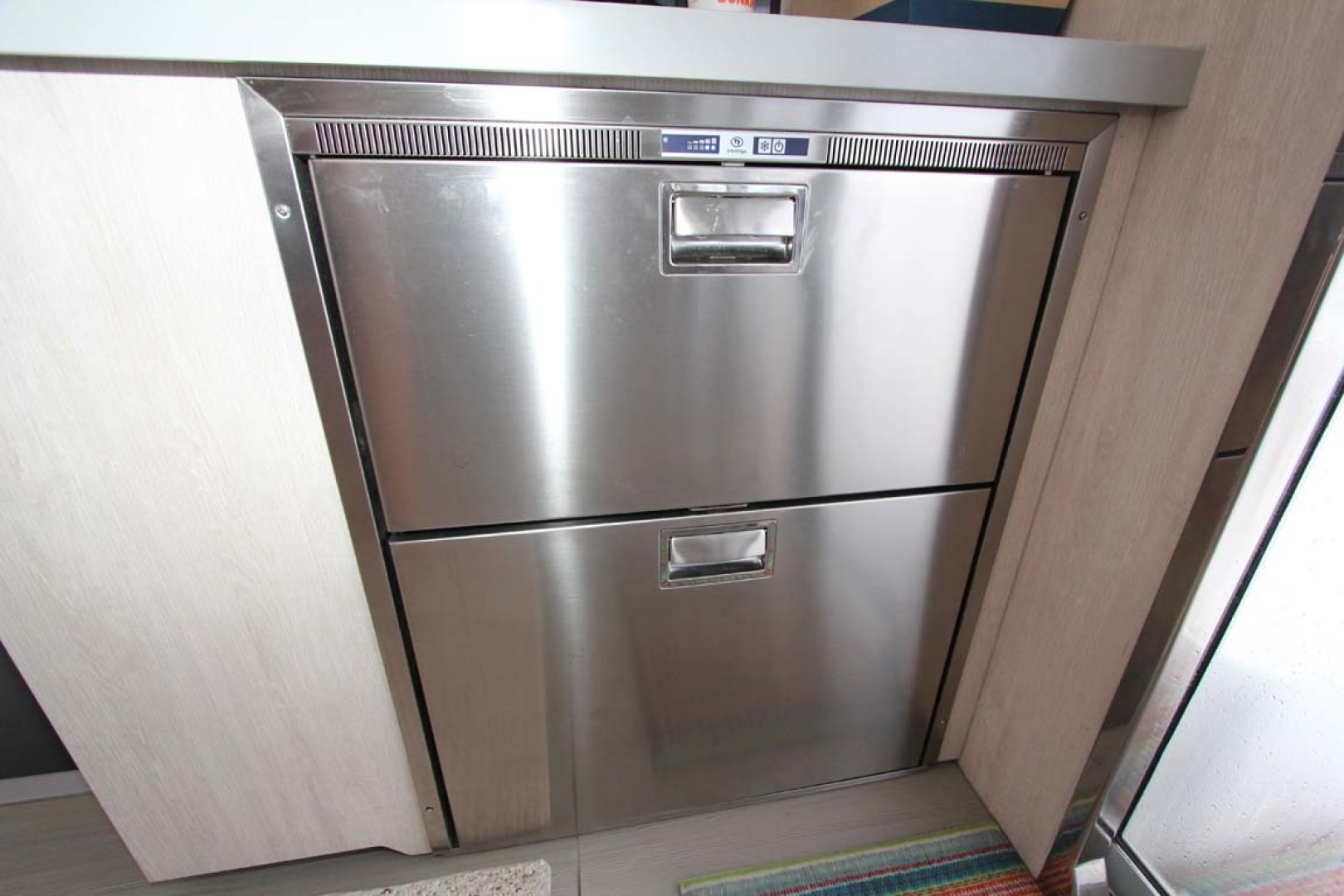 Leopard-40 2018-Wild Horse Ft Lauderdale-Florida-United States-Fridge Freezer-1231481 | Thumbnail
