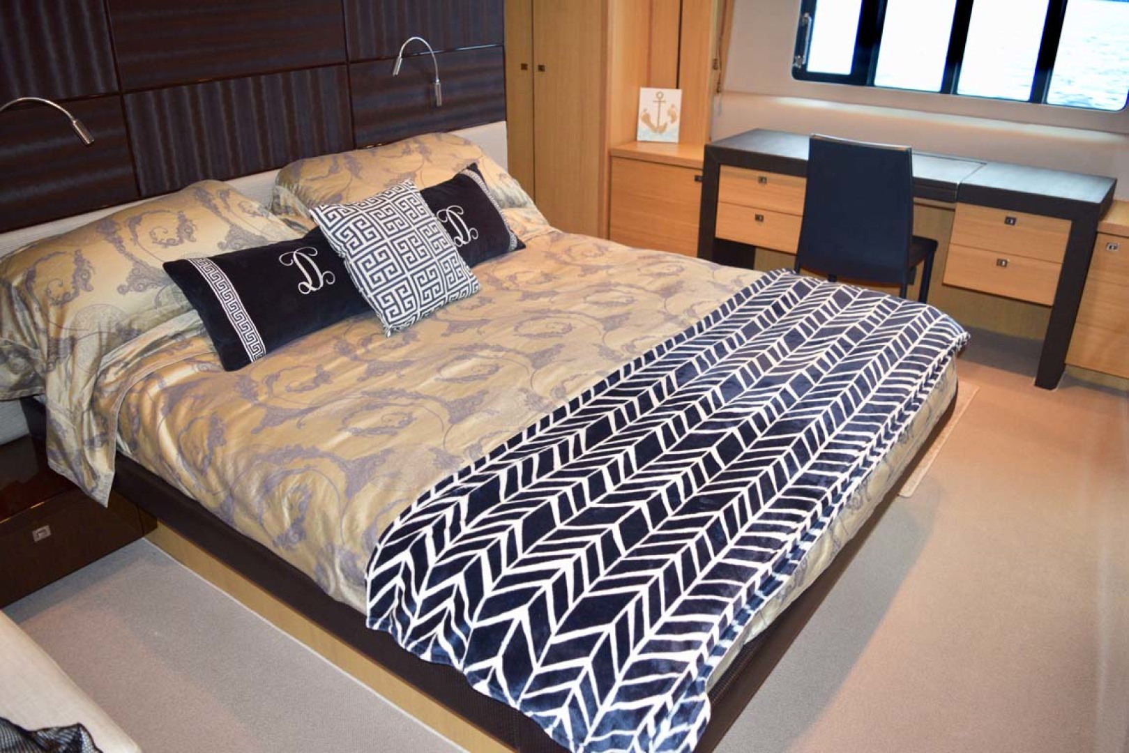 Princess-V72 2013-High Bid Destin-Florida-United States-Master Berth-1233076 | Thumbnail