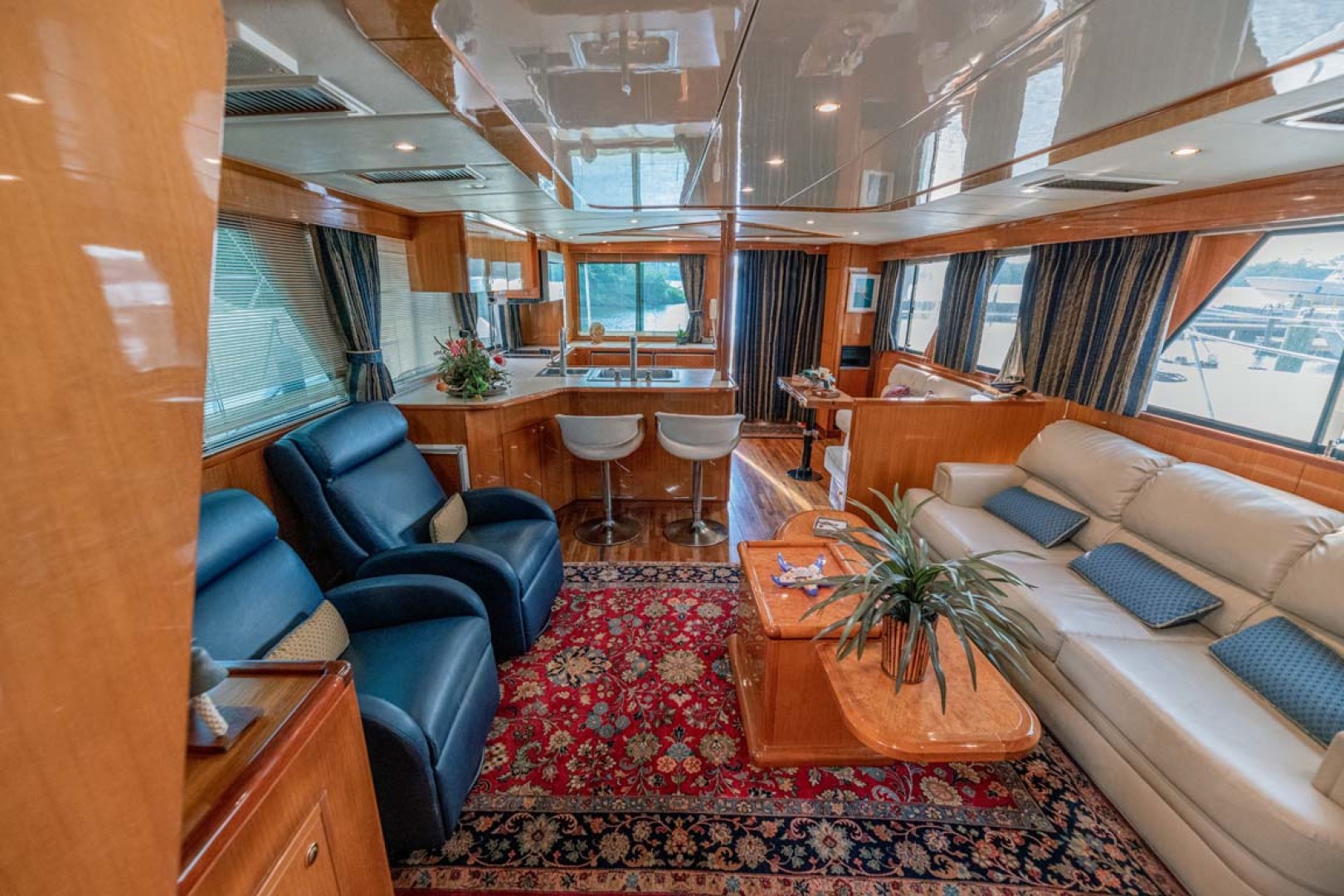 Jefferson-61 MarQuessa 2001-NAUTI SEAHORZE Jupiter-Florida-United States-View To Aft Salon-1242892 | Thumbnail