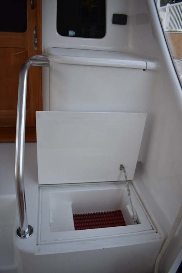 Spencer-Sportfish 2013-Fire Escape Pompano Beach-Florida-United States-Mezzanine Storage Starboard-1274297