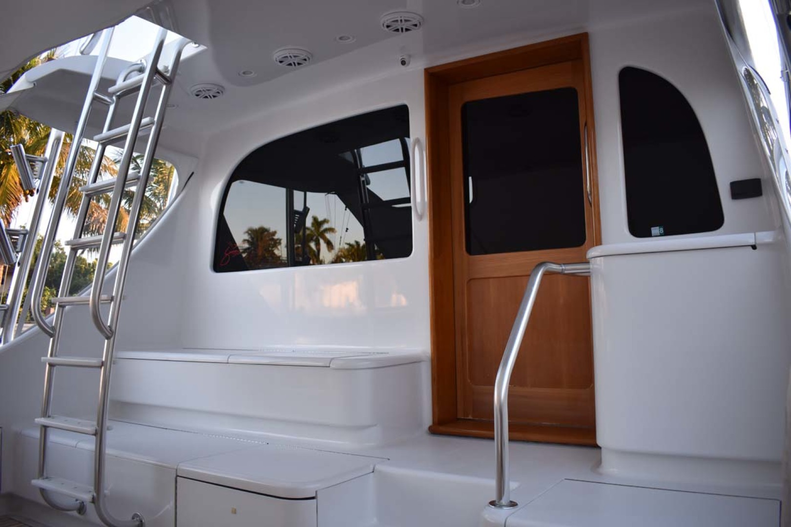 Spencer-Sportfish 2013-Fire Escape Pompano Beach-Florida-United States-Mezzanine-1274295 | Thumbnail