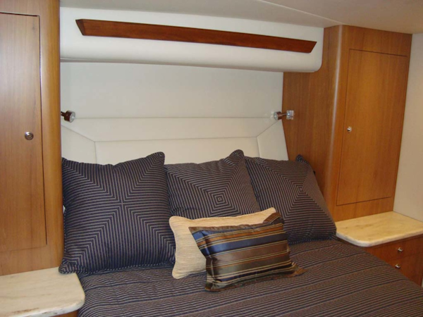 Spencer-Sportfish 2013-Fire Escape Pompano Beach-Florida-United States-Queen Berth with Reading Lights-1274276