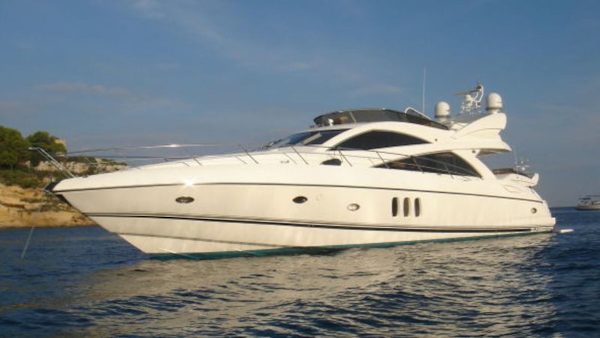 Sunseeker-Manhattan 2006-Pura Vida Rhodes-Greece-1275287