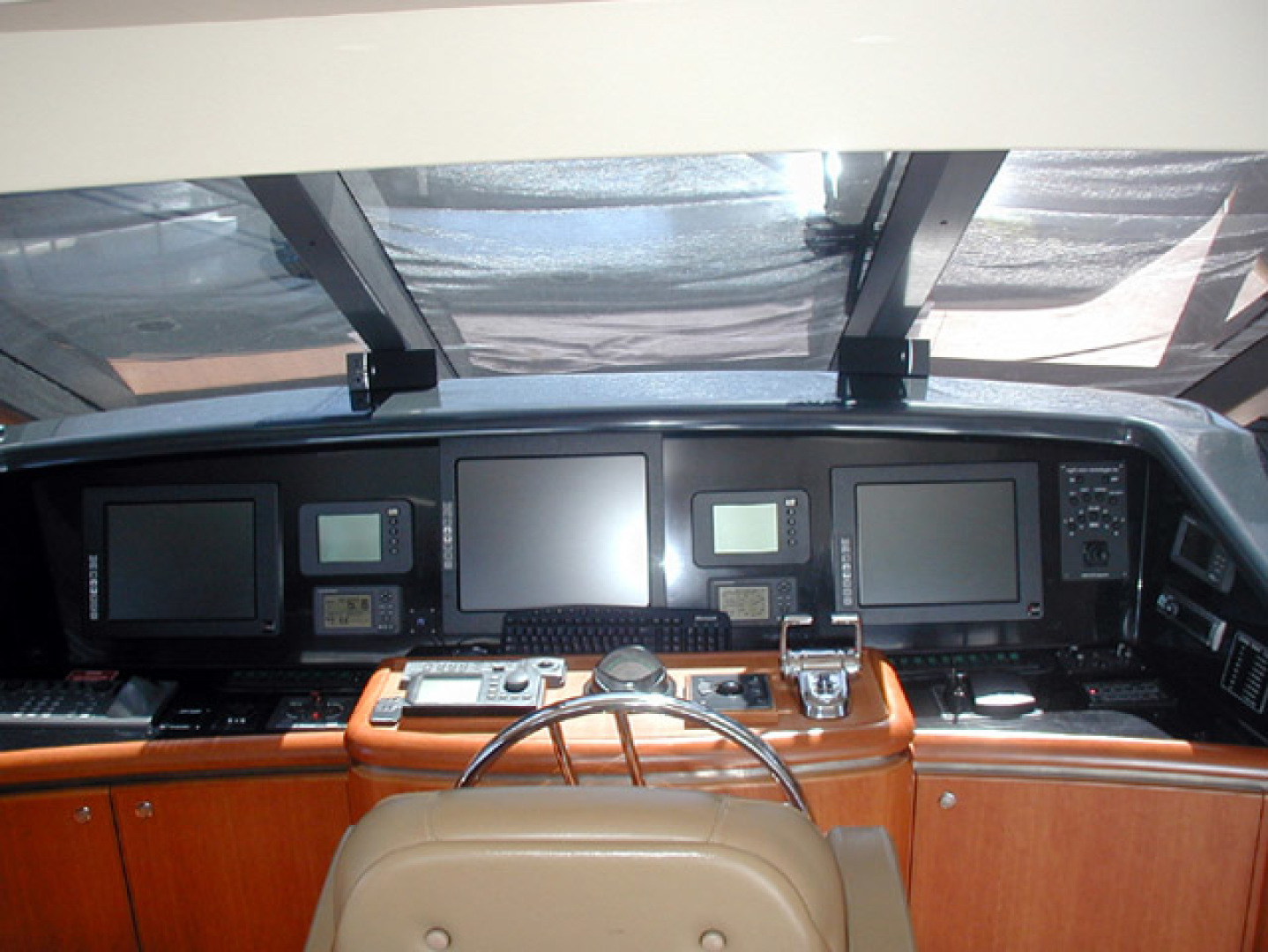 West Bay-Custom Enclosed Bridge 2005-Dream Weaver North Palm Beach-Florida-United States-Electronics-1276201 | Thumbnail
