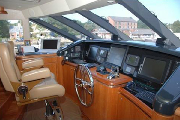 West Bay-Custom Enclosed Bridge 2005-Dream Weaver North Palm Beach-Florida-United States-Helm-1276200