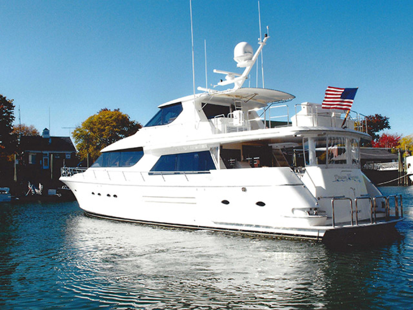 West Bay-Custom Enclosed Bridge 2005-Dream Weaver North Palm Beach-Florida-United States-Port Bow View-1276222 | Thumbnail