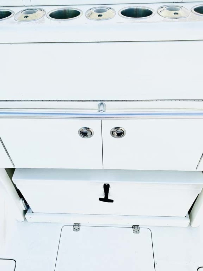 SeaVee-320B 2017-Can You Dig It Islamorada-Florida-United States-Tackle Drawers-1358103 | Thumbnail