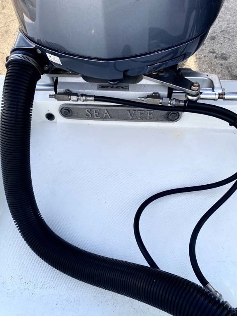 SeaVee-320B 2017-Can You Dig It Islamorada-Florida-United States-Starboard Engine Wiring-1358109 | Thumbnail