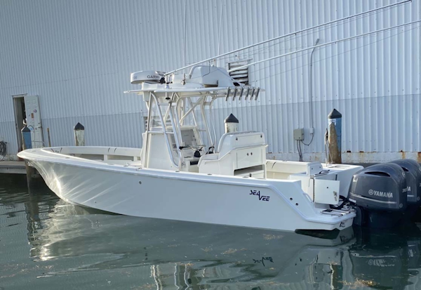 SeaVee-320B 2017-Can You Dig It Islamorada-Florida-United States-Port View at the Dock-1358113
