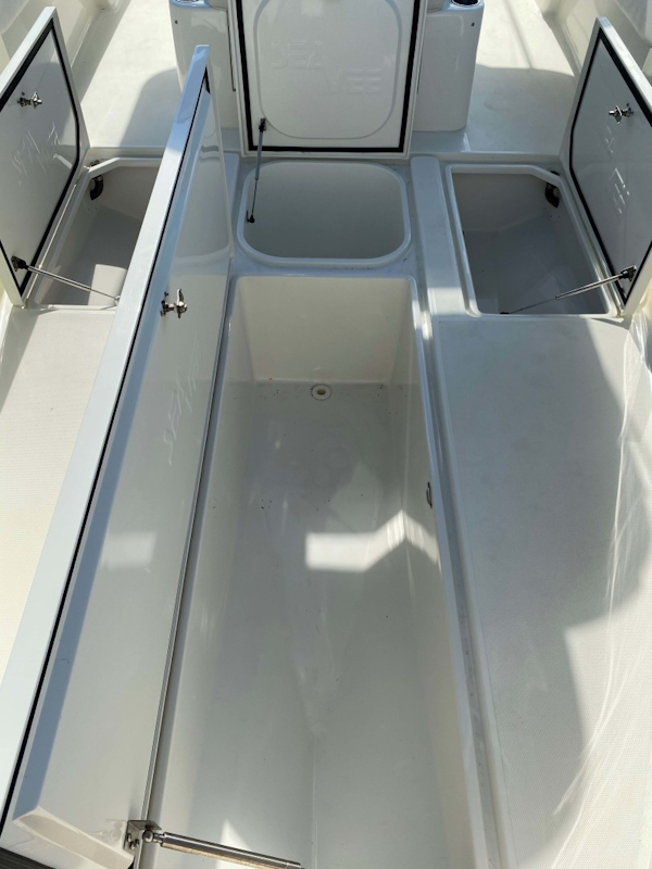 SeaVee-320B 2017-Can You Dig It Islamorada-Florida-United States-Livewell-1358092