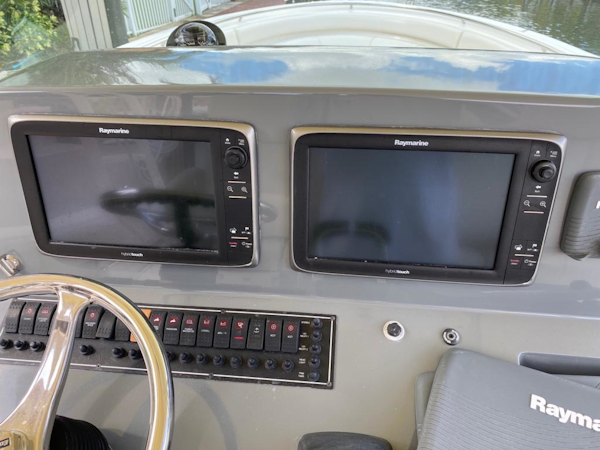 Pursuit-ST310 Center Console 2014 -Boca Raton-Florida-United States-Helm-1280871