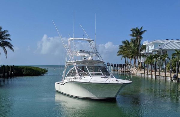Carolina Classic-35 Express 2001-Fish Hard Key Largo-Florida-United States-Starboard Bow-1289605