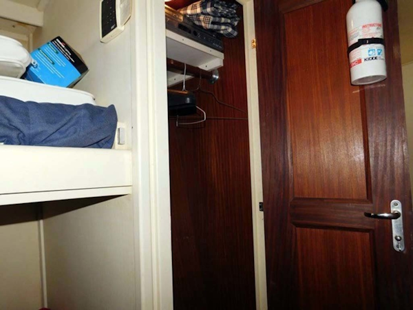 Hatteras-Convertible 1986-My Alyby Merritt Island-Florida-United States-Guest Closet-1294840