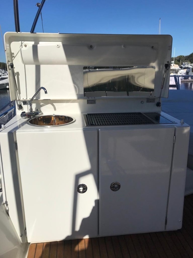 Prestige-550 2015-Higher Powered II Palm Coast-Florida-United States-Flybridge Grill-1300829 | Thumbnail