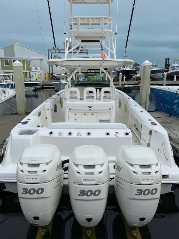 Boston Whaler-370 Outrage 2015-Reel Equity Fort Lauderdale-Florida-United States-Triple 300HP Mercury-1302010