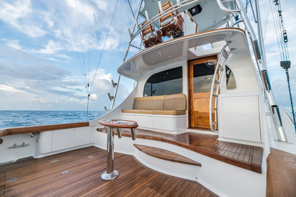F&S-Custom Carolina with Seakeepers 2013-Epiphany Key Largo-Florida-United States-Cockpit Mezzanine to Port-1447458