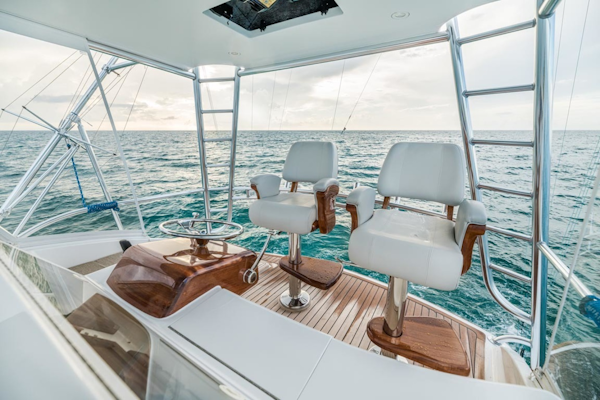 F&S-Custom Carolina with Seakeepers 2013-Epiphany Key Largo-Florida-United States-Helm Seats-1447448