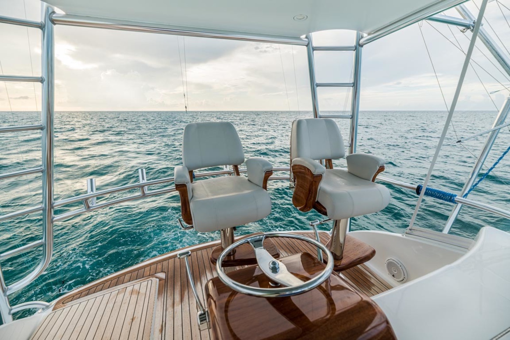 F&S-Custom Carolina with Seakeepers 2013-Epiphany Key Largo-Florida-United States-Flybridge Seats-1447446 | Thumbnail