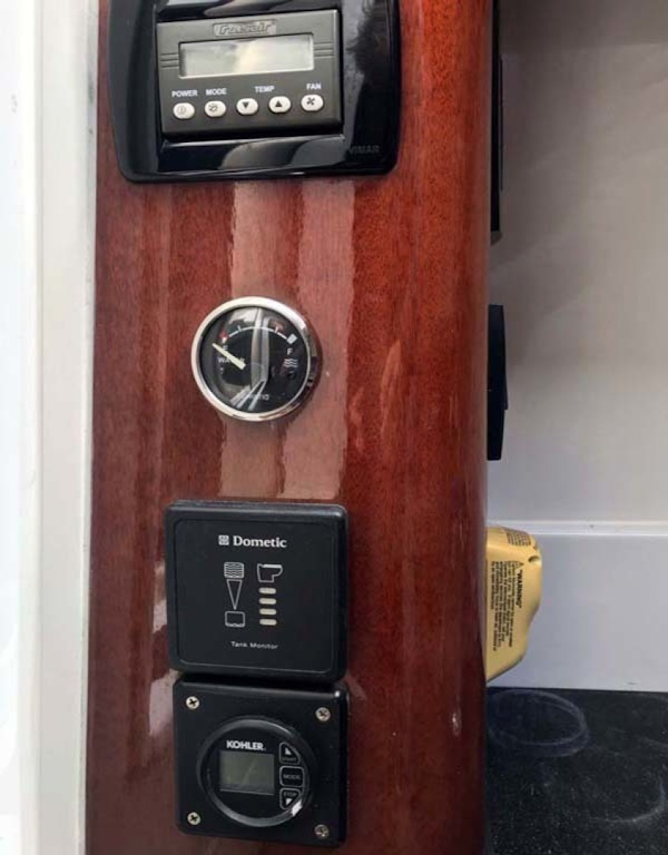 Cigarette-42 Huntress 2012-T/T Checkmate Saint Augustine-Florida-United States-Gauges-1308798