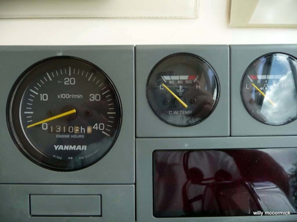 Sabre-36 Express Cruiser 2001-Cause We Can Palm Beach Gardens-Florida-United States-Helm Gauges-1318579