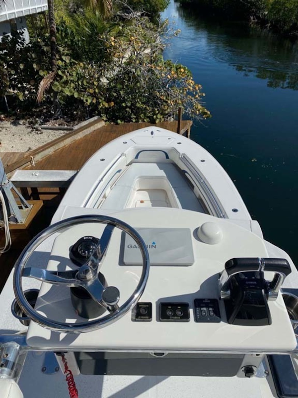 Invincible-Center Console 2009 -Key largo-Florida-United States-Tower Helm-1319604