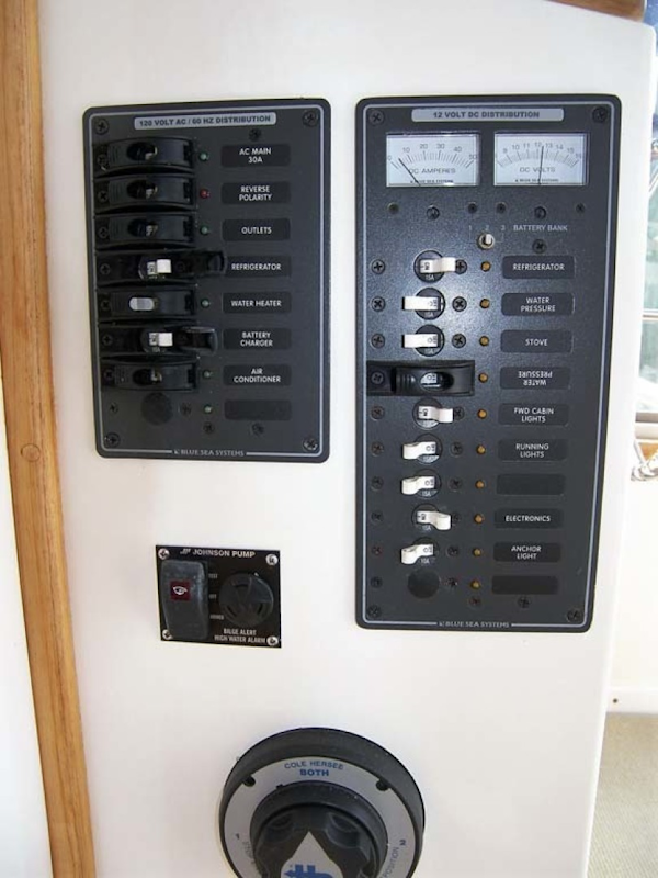 Crowley-Beal-33 2004-From Away Osprey-Florida-United States-Main Electrical Panels-1322369
