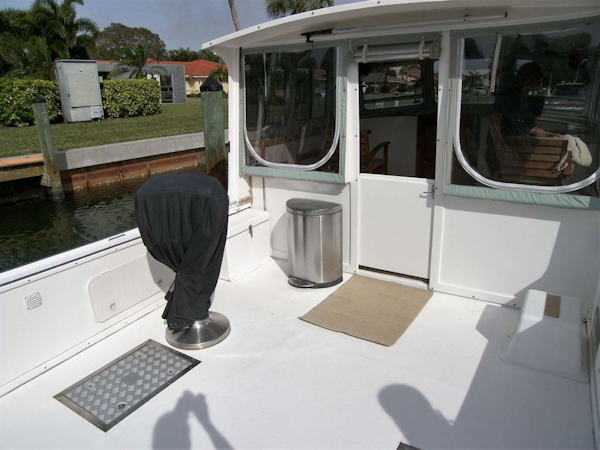 Crowley-Beal-33 2004-From Away Osprey-Florida-United States-Aft Deck To Port-1322370