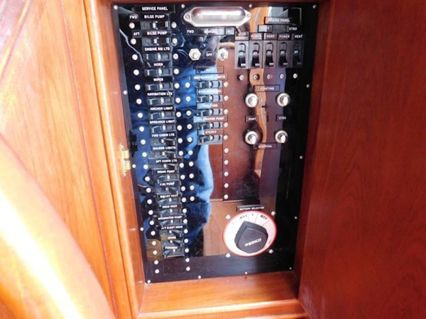 Grand Banks-42 Classic 1990-Stina Marie Merritt Island-Florida-United States-12 Volt Panel-1323220