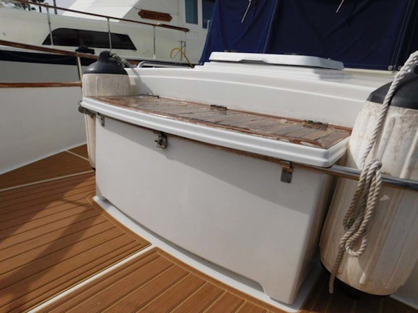 Grand Banks-42 Classic 1990-Stina Marie Merritt Island-Florida-United States-Forward Storage & Fender Rack-1323206
