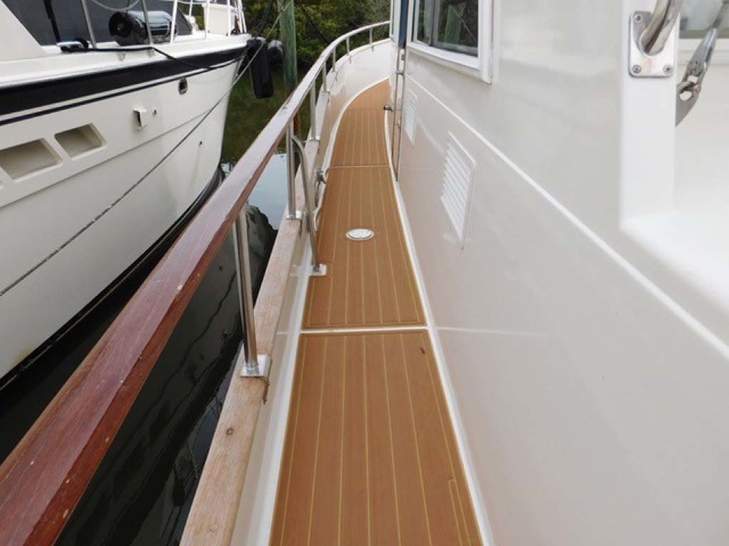 Grand Banks-42 Classic 1990-Stina Marie Merritt Island-Florida-United States-Port Deck-1323208 | Thumbnail