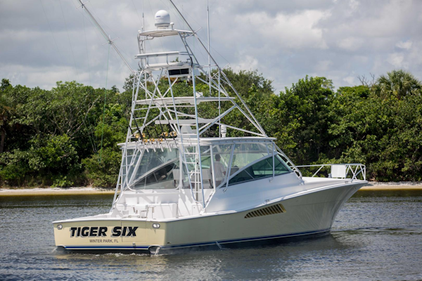 Viking-50 Express 2001-Tiger Six Bahamas-Viking 50  Tiger Six  Exterior Profile-1327421