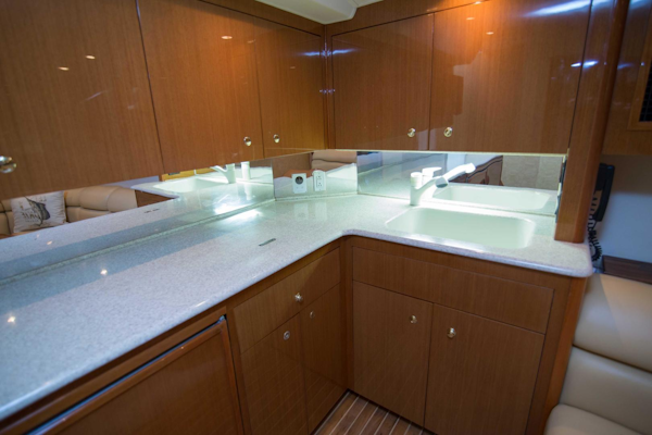 Viking-50 Express 2001-Tiger Six Bahamas-Viking 50  Tiger Six  Galley-1327365