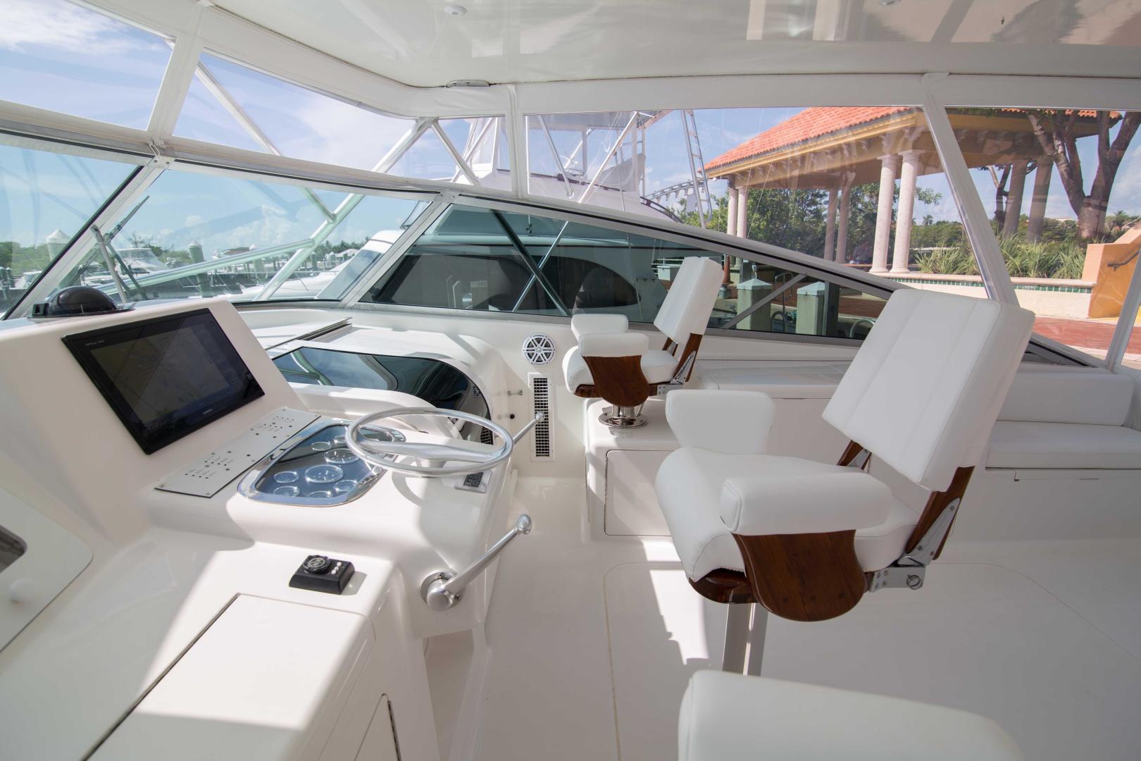 Viking-50 Express 2001-Tiger Six Bahamas-Viking 50  Tiger Six  Helm-1327383 | Thumbnail