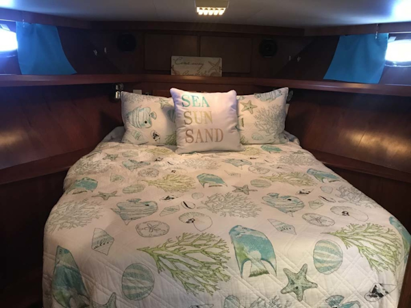 Aquarius-45 1988-Great Escape Coral Gables-Florida-United States-VIP Stateroom-1343598